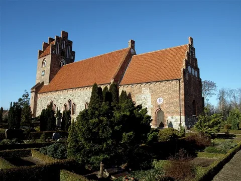 Nordenskirker Svaerdborg(01)