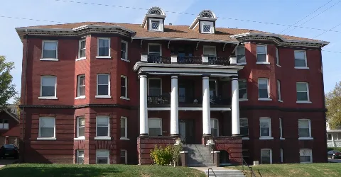 Normandie Apartments (Omaha) From E
