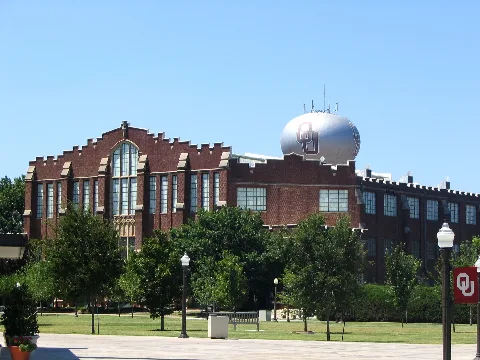 Ou Fieldhouse