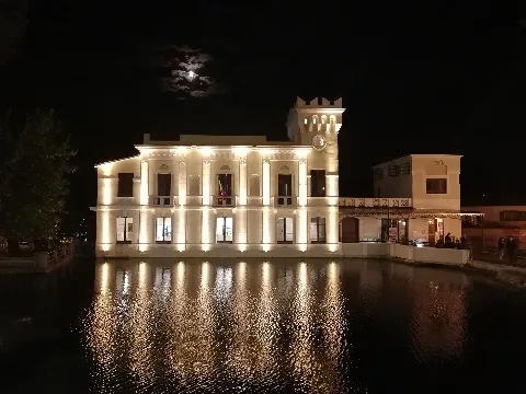 Palazzina Liberty Di Notte