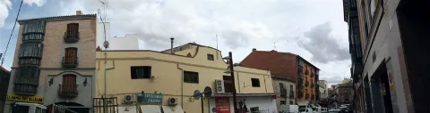 Plaza De Torrijos