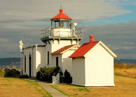Point No Point Light Wa