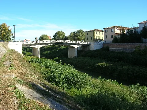 Pontedera Fiume Era E Ponte Napoleonico