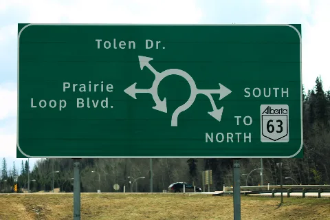 Prairielooproad Roundaboutsign1 (27838919954)