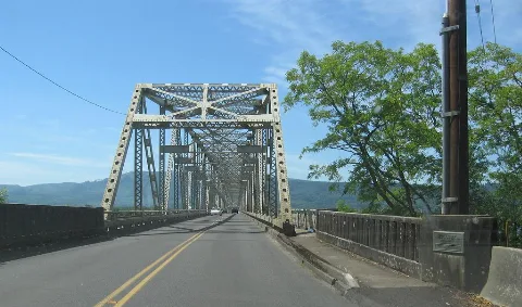 Puget Island Bridge
