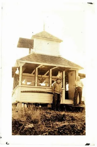 Red Mountain Lookout 1939 Page1 (21608820234)