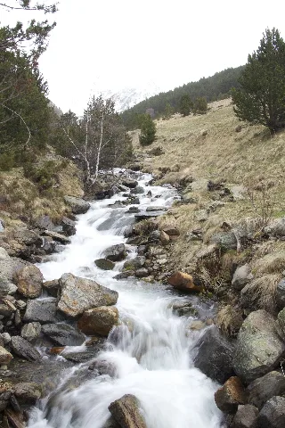 Riu De La Vall Del Riu 4