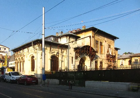 Ro B Ortansa Paciurea House 1