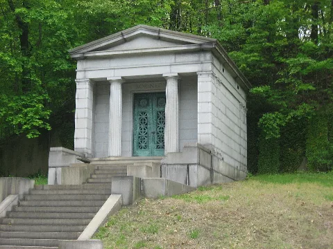 Robinson Family Mausoleum At Glendale Cemetery
