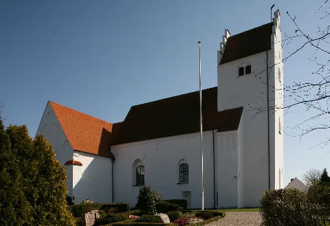 Ørslev Kirke 20090411 02