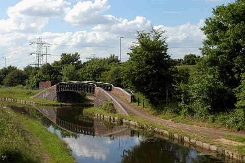 Rushall Canal Meets The Tame Valley Canal Geograph.org.uk 1374638