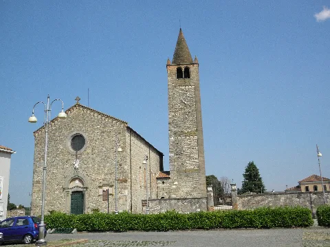 Santo Stefano (Carrara Santo Stefano, Due Carrare)