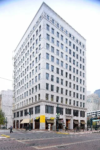 Scanlan Building (405 Main)