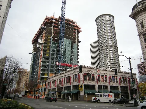 Seattle Escala Under Construction 01