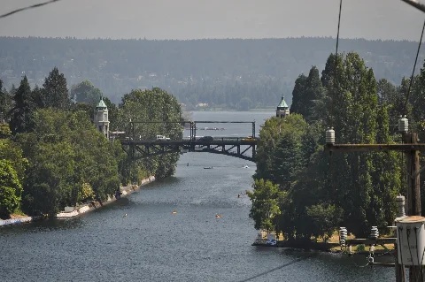 Seattle Montlake Cut From E Shelby & 10Th E 01