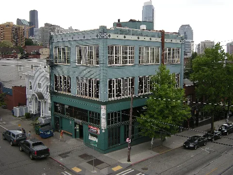Seattle R Place 2