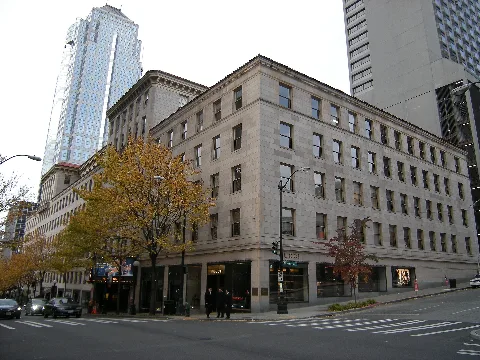 Seattle Skinner Building 06
