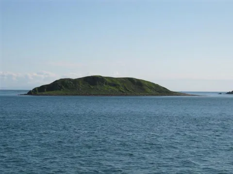 Sheep Island From Hms Campbeltown Geograph.org.uk 988519