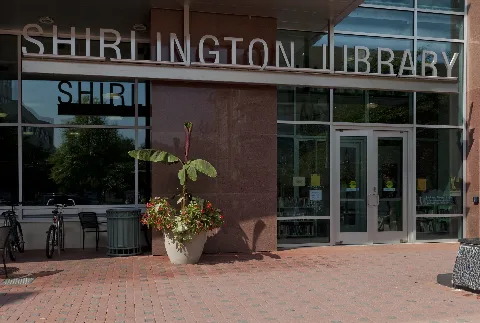Shirlington Library, 4200 Campbell Ave, Shirlington, Virginia Lccn2012630057