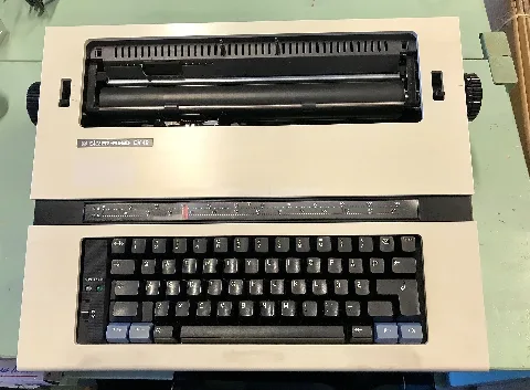 Silver Reed Ex 42