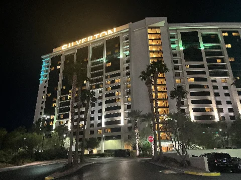 Silverton Casino Hotel