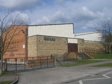 Sinai Synagogue Roundhay Ls8 2An