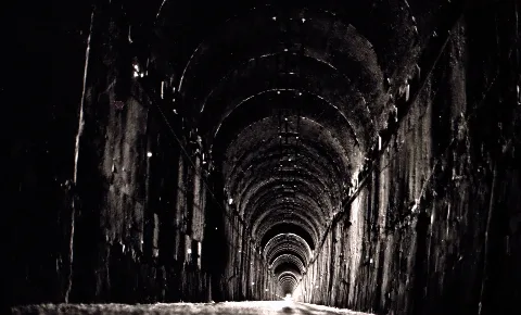 Snoqualmie Tunnel