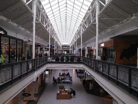 Solomon Pond Mall, Marlborough Ma