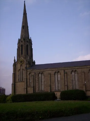 St Catherine's Church, Scholes