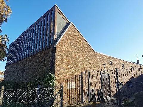 St Hugh C Of E Church, Leagrave Luton