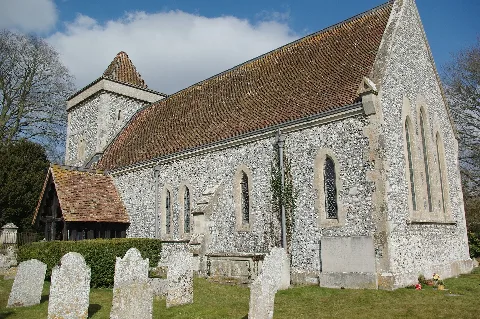 St. Michael, Wilsford Geograph.org.uk 1749822