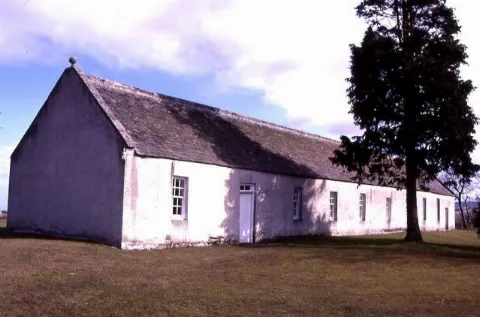 St Ninian's Chapel, Tynet Geograph.org.uk 3588