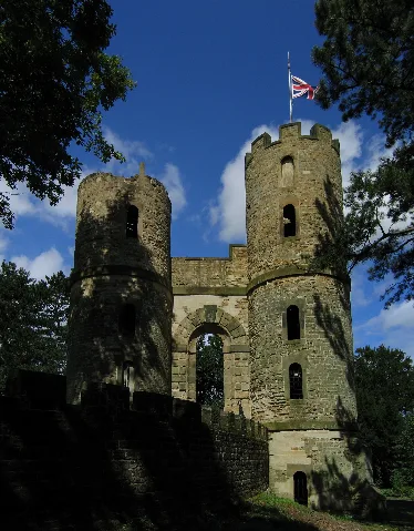 Stainborough Castle01 2007 08 13