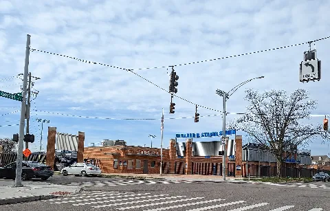 Stargel Stadium (Pxl 20230306 154840553)