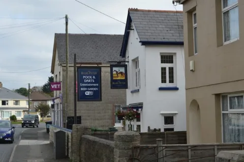 The Blue Peter Geograph.org.uk 5289381