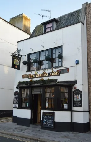 The Queens Arms Geograph.org.uk 4857888