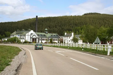 The Tormore Distillery. Geograph.org.uk 180800