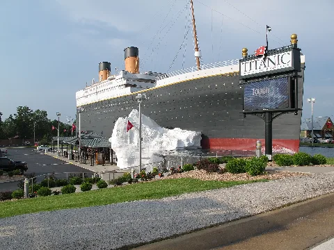 Titanic Museum Branson