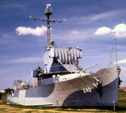 Uss Hazard Am 240