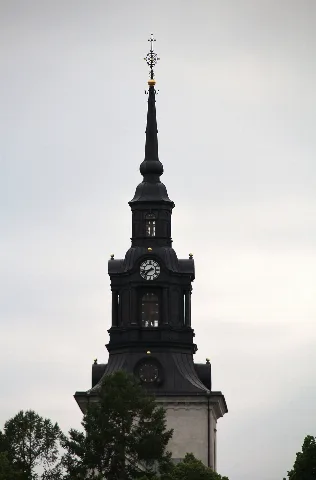 Västerlövsta Kyrka, Spira