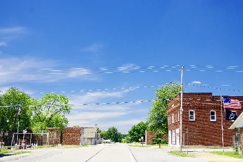 Valier Main St Il