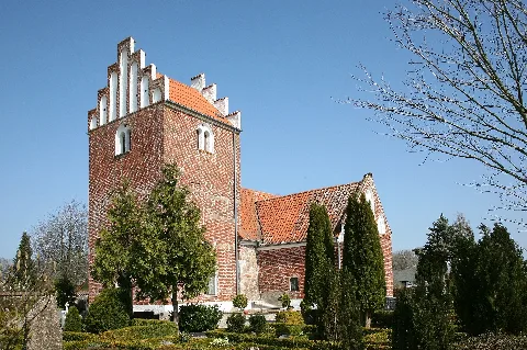 Vester Broby Kirke 20090410 07