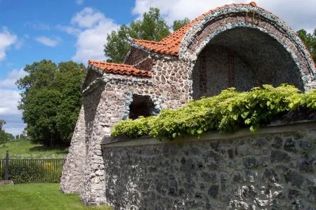 Von Hermanssons Mausoleum Panoramio