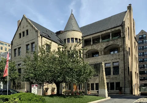 Warder Mansion