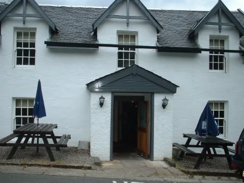 Whistlefields Inn, Loch Eck Geograph.org.uk 29995