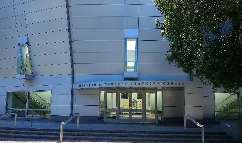 William R. Hewlett Teaching Center