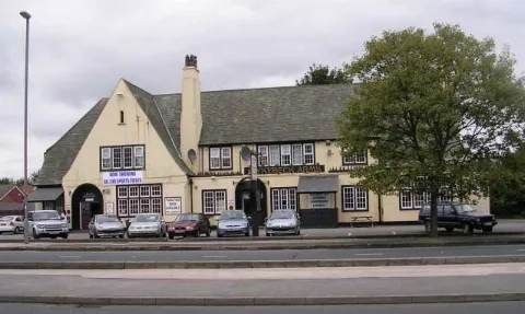 Wykebeck Arms Selby Road Geograph.org.uk 569192