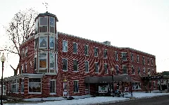 333Westmainwabashamn