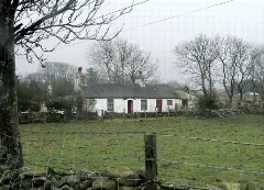 A Traditional White Washed Cottage, Ty'n Llwyn, Rhosgadfan. Geograph.org.uk 121809