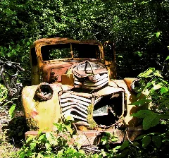Abandoned Car. Panoramio